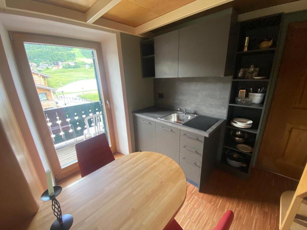 Cronox Mini Apartments Livigno Bagian luar foto